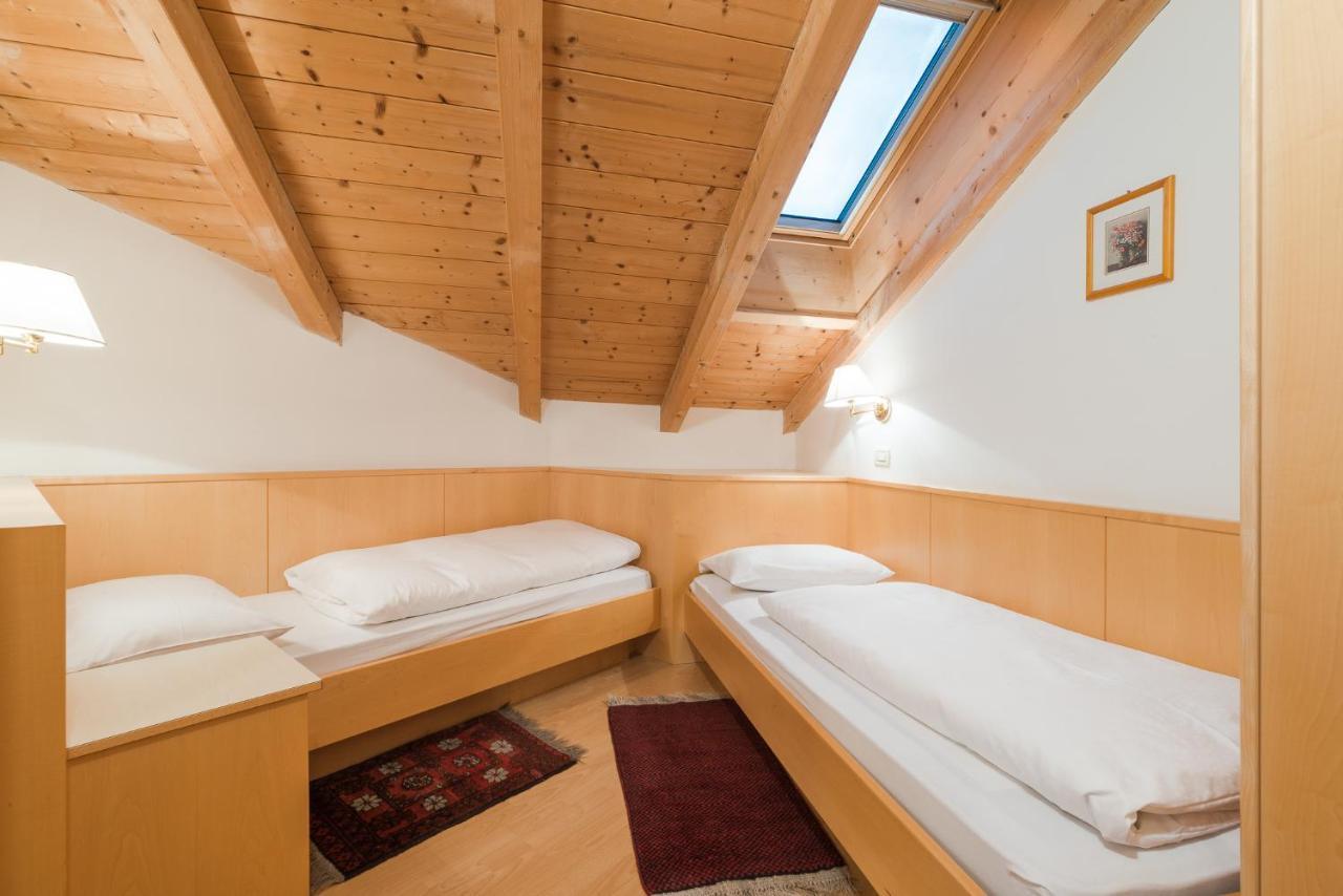 Residence Chalet Pinis Corvara In Badia Εξωτερικό φωτογραφία