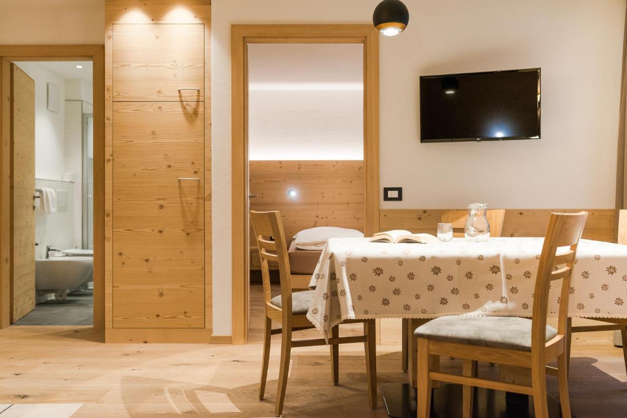 Residence Chalet Pinis Corvara In Badia Εξωτερικό φωτογραφία