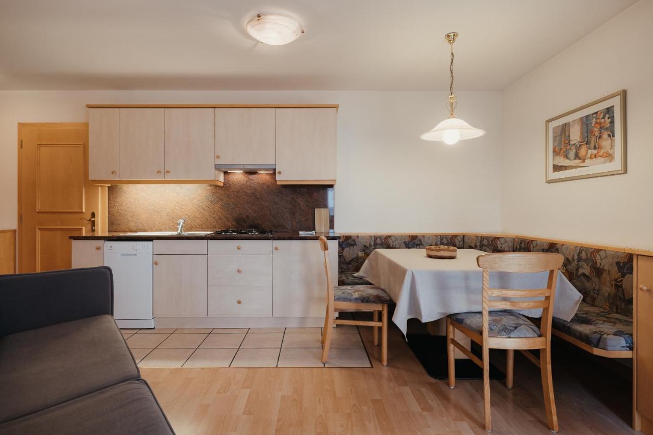 Residence Chalet Pinis Corvara In Badia Εξωτερικό φωτογραφία