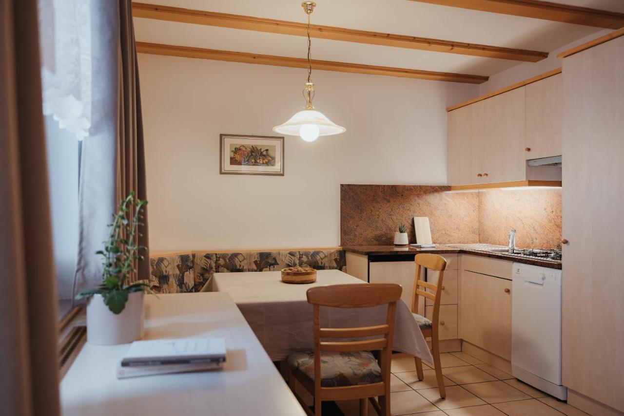 Residence Chalet Pinis Corvara In Badia Εξωτερικό φωτογραφία